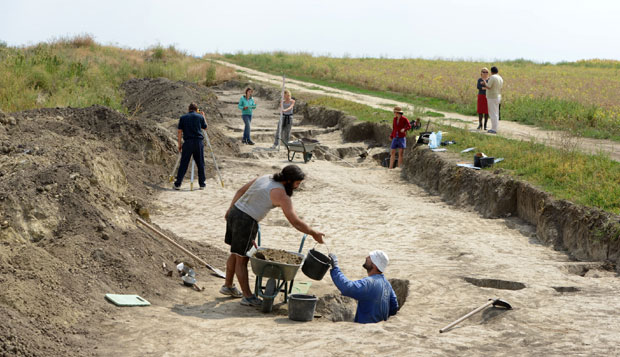 Које су све империје прошле кроз Чуруг